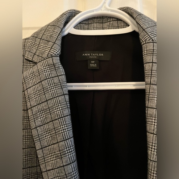 Ann Taylor Checkered Blazer - Picture 2 of 6